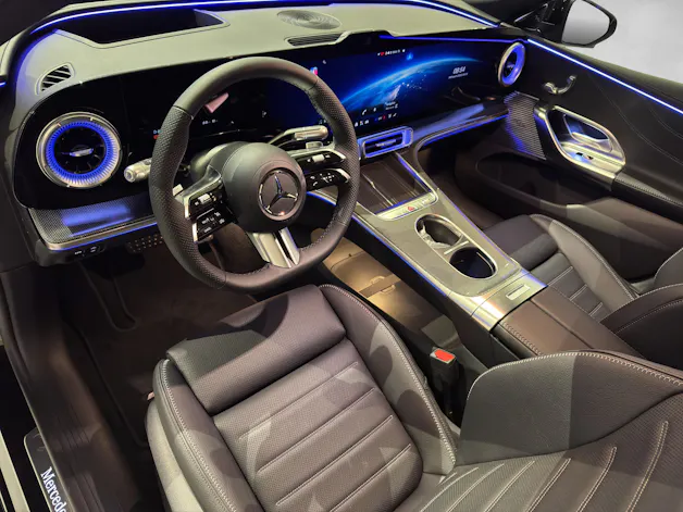 MERCEDES-BENZ C 400 4M EQ W520