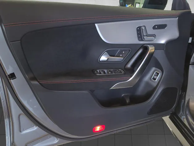 MERCEDES-BENZ CLA 250 AMG 4M T X118