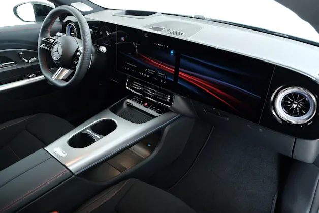 MERCEDES-BENZ CLA 350 AMG Line 4Matic C174