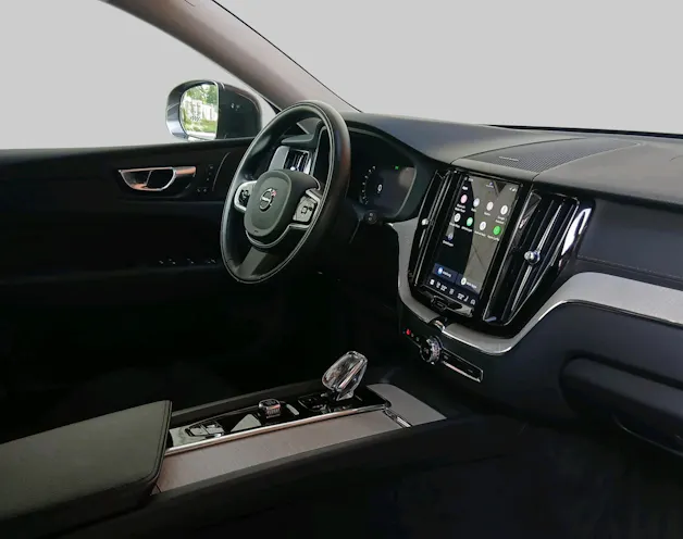 VOLVO XC60 2.0 B5 MH Inscription AWD