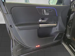 MERCEDES-BENZ GLA 250 Swiss Star AMG 4M H247