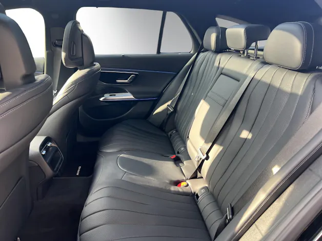 MERCEDES-BENZ E 220 d T 9G-Tronic 4M