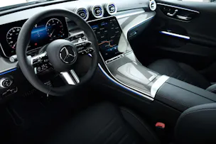 MERCEDES-BENZ C 220 d AMG Line 4Matic T-Modell Swiss Star S206
