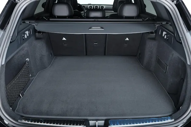 MERCEDES-BENZ C 220 d Swiss Star AMG Line 4matic S206
