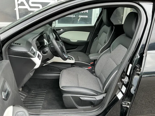 RENAULT Clio 1.3 TCe techno