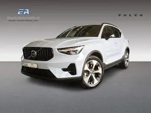 VOLVO XC40 B3 Benzin Mild Hybrid Plus Dark DCT