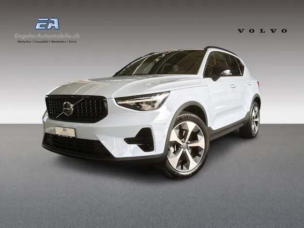 VOLVO XC40 B3 Benzin Mild Hybrid Plus Dark DCT