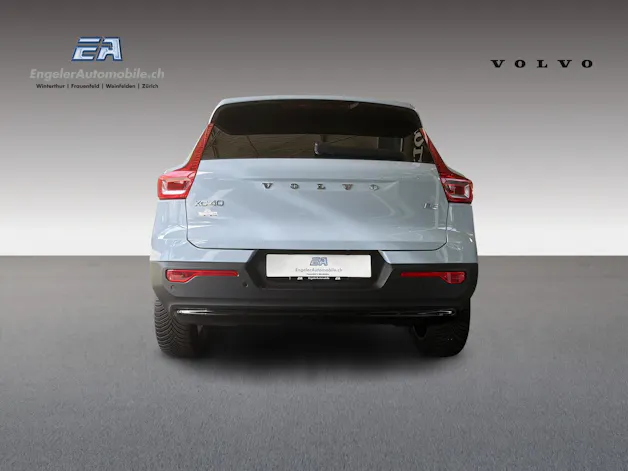 VOLVO XC40 B3 Benzin Mild Hybrid Plus Dark DCT