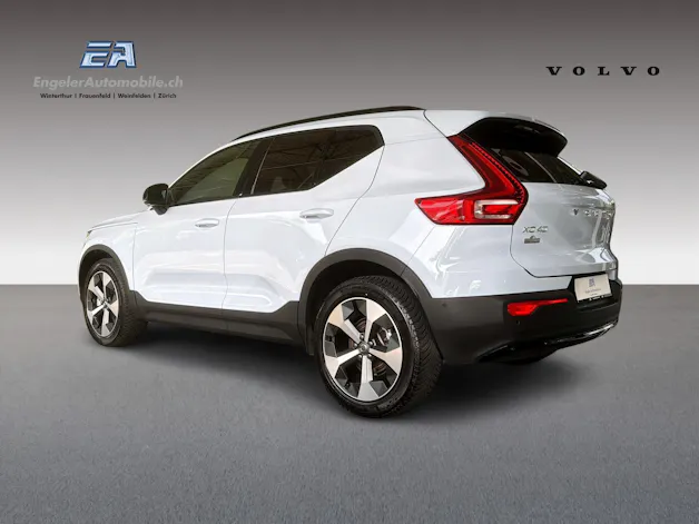 VOLVO XC40 B3 Benzin Mild Hybrid Plus Dark DCT