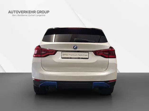 BMW iX3 Impressive