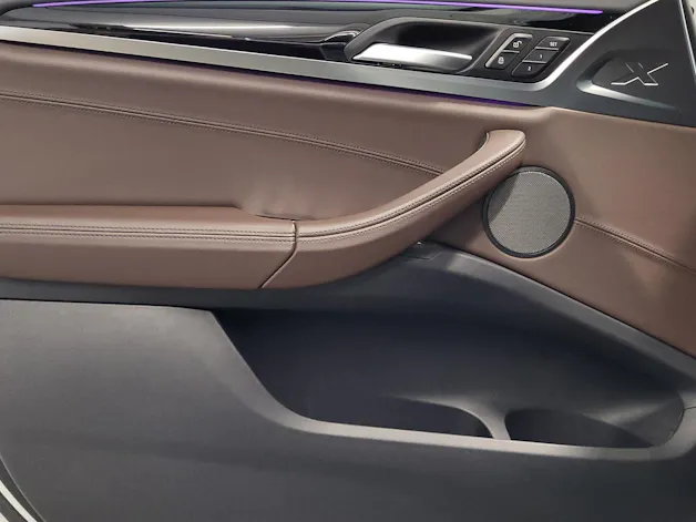 BMW iX3 Impressive
