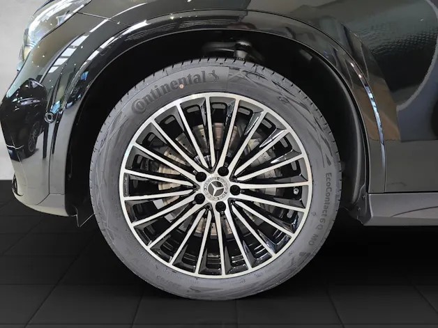 MERCEDES-BENZ GLC 300 AMG Line 4matic X254
