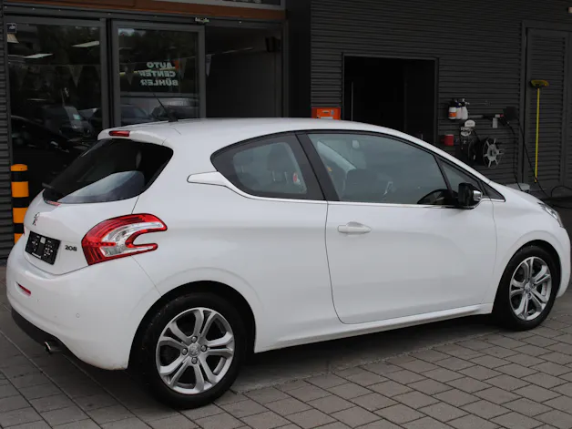 PEUGEOT 208 1.6 VTI XY
