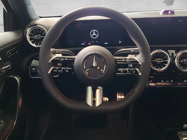 MERCEDES-BENZ A 200 AMG Night Star W177