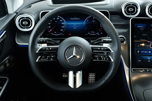 MERCEDES-BENZ GLC 300 e AMG Line 4matic X254