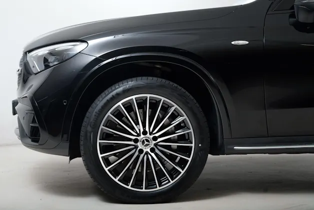 MERCEDES-BENZ GLC 300 e AMG Line 4matic X254