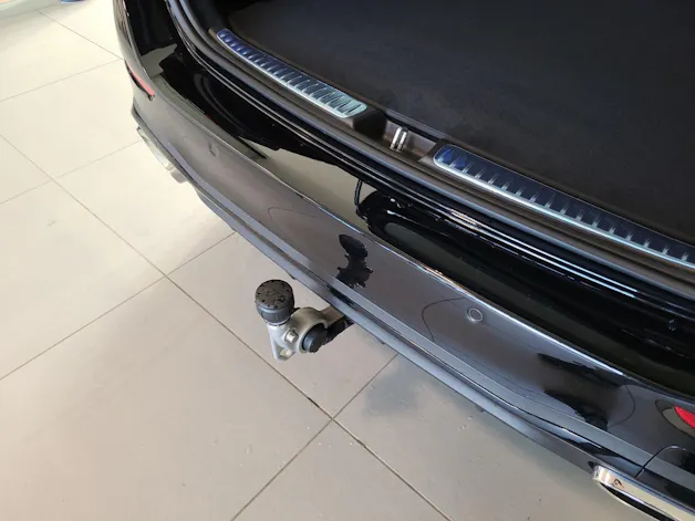 MERCEDES-BENZ C 220 d 4M T Swiss Star AMG Line