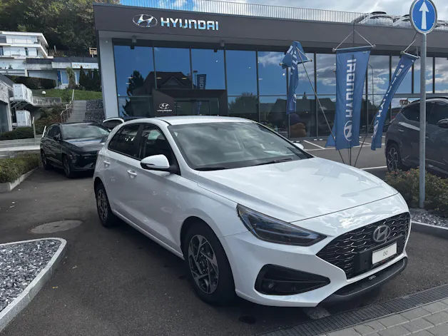 HYUNDAI i30 1.6 T-GDi Amplia DCT