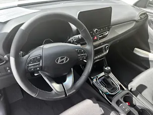 HYUNDAI i30 1.6 T-GDi Amplia DCT