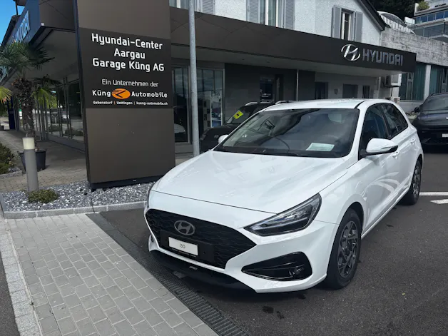 HYUNDAI i30 1.6 T-GDi Amplia DCT