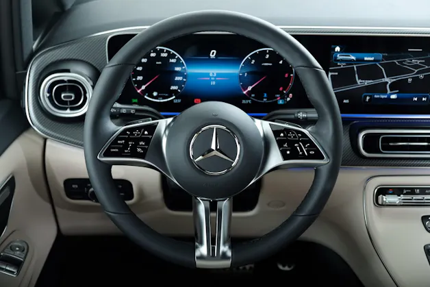 MERCEDES-BENZ V 250 d Avantgarde 4Matic extra lang V447
