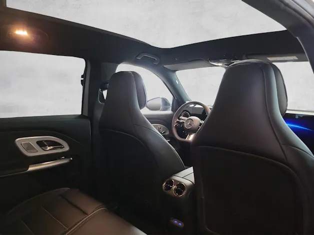 MERCEDES-BENZ GLB 220 4M X248
