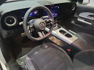 MERCEDES-BENZ CLA 220 4M AMG C178