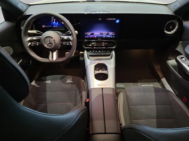MERCEDES-BENZ CLA 220 4M AMG C178