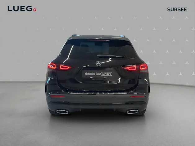 MERCEDES-BENZ GLA 250e AMG Line 8G-DCT