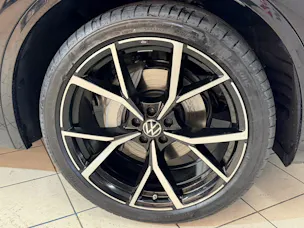 VW Touareg 3.0 TDI R-Line Final Edition Tiptronic