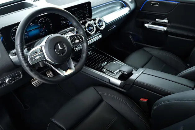MERCEDES-BENZ GLB 250 AMG Line 4matic X247