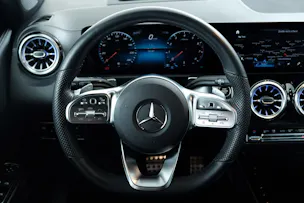MERCEDES-BENZ GLB 250 AMG Line 4Matic X247
