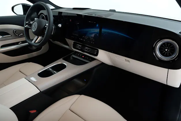 MERCEDES-BENZ CLA 350 AMG Line 4Matic C174