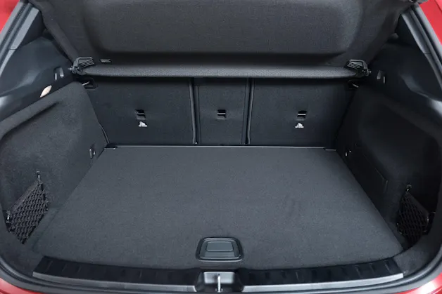 MERCEDES-BENZ GLA 250 Swiss Star AMG Line 4matic H247