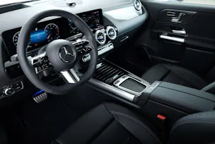 MERCEDES-BENZ GLA 250 AMG Line 4Matic Swiss Star H247
