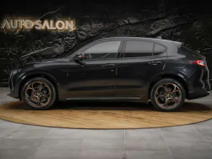 ALFA ROMEO Stelvio 2.0 Intensa Q4 AT8 *SOFORT Verfügbar*Werksgarantie*Panorama*Harman/Kardon*