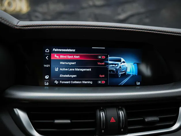 ALFA ROMEO Stelvio 2.0 Intensa Q4 AT8 *SOFORT Verfügbar*Werksgarantie*Panorama*Harman/Kardon*