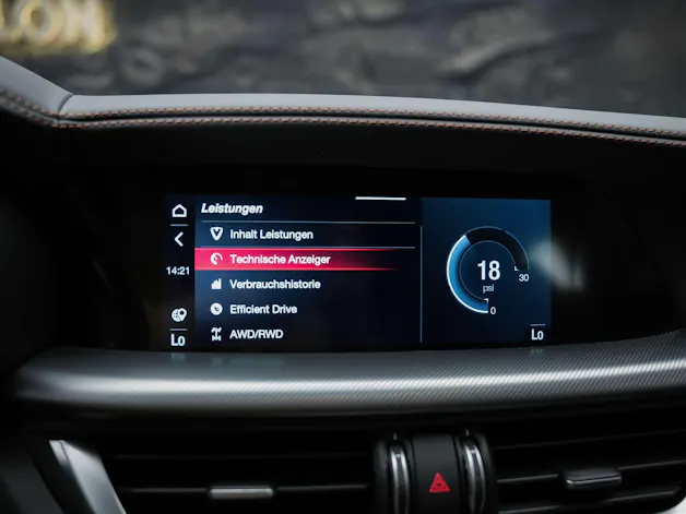 ALFA ROMEO Stelvio 2.0 Intensa Q4 AT8 *SOFORT Verfügbar*Werksgarantie*Panorama*Harman/Kardon*
