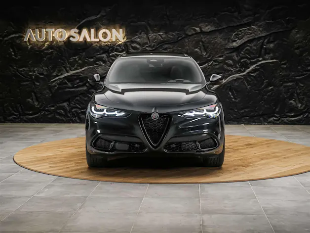 ALFA ROMEO Stelvio 2.0 Intensa Q4 AT8 *SOFORT Verfügbar*Werksgarantie*Panorama*Harman/Kardon*