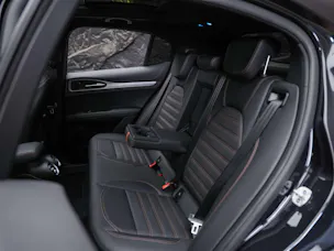 ALFA ROMEO Stelvio 2.0 Intensa Q4 AT8 *SOFORT Verfügbar*Werksgarantie*Panorama*Harman/Kardon*