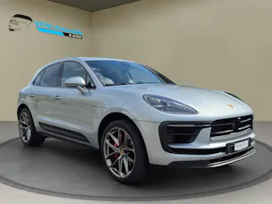 PORSCHE Macan S PDK