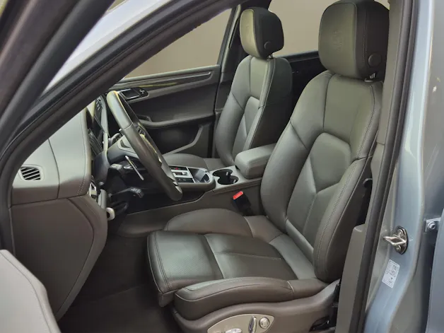 PORSCHE Macan S PDK