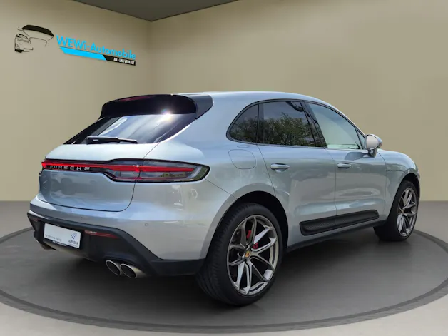 PORSCHE Macan S PDK