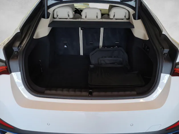 BMW i4 eDrive40