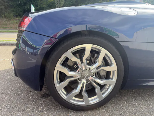 AUDI R8 Spyder 5.2 FSI V10 quattro S-Tronic