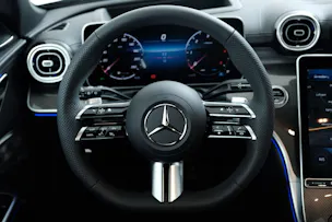 MERCEDES-BENZ C 220 d Swiss Star AMG Line 4matic S206