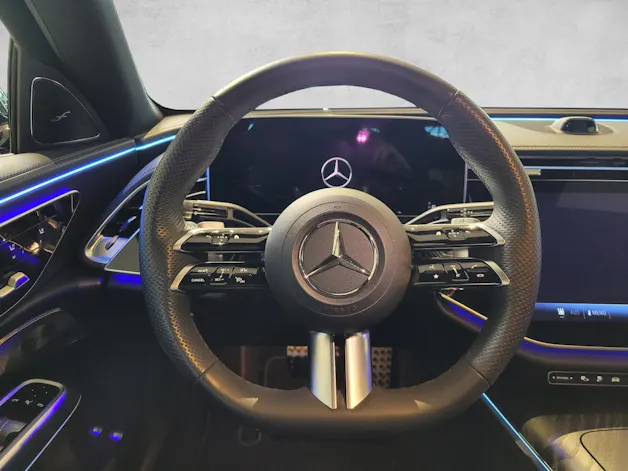 MERCEDES-BENZ E 400 e AMG Line 4matic