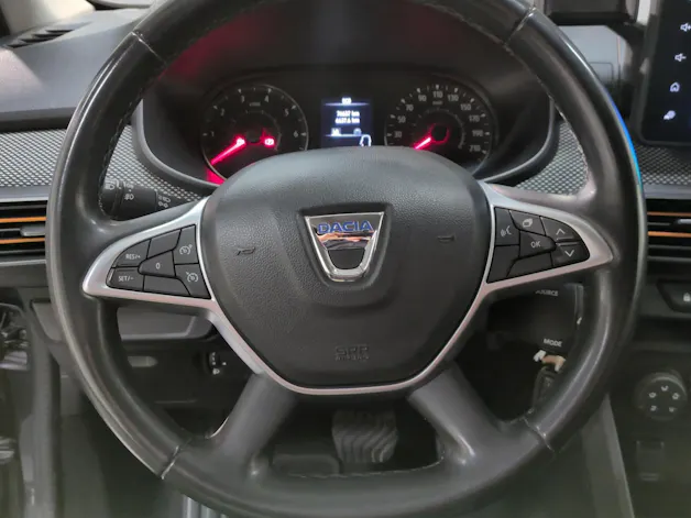 DACIA Sandero Stepway TCe 90 Comfort CVT
