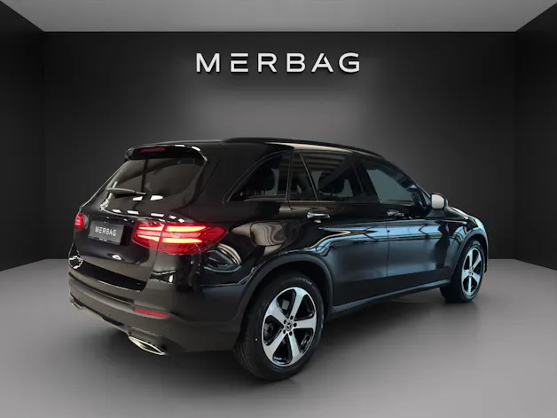 MERCEDES-BENZ GLC 300 Exclusive 4Matic
