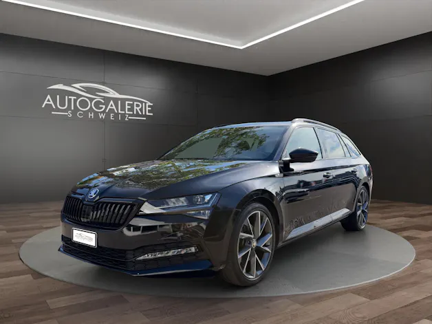 SKODA Superb Combi 2.0 TDi SportLine 4x4 DSG | CH | AHK |